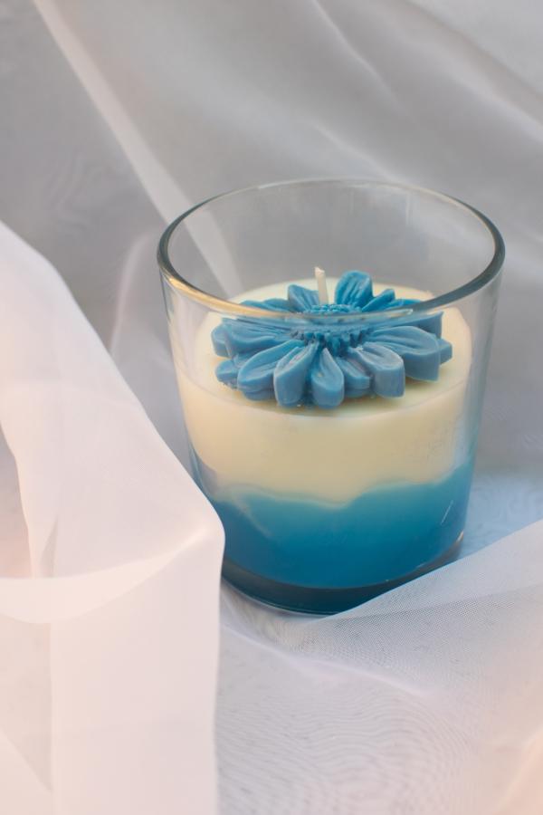 Свеча в стакане с декором цветок 250мл